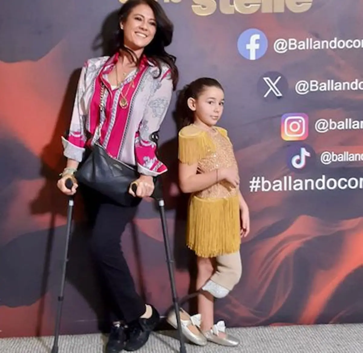 Giusy Versace a \"Ballando con le Stelle\" con la piccola Angela Paolillo