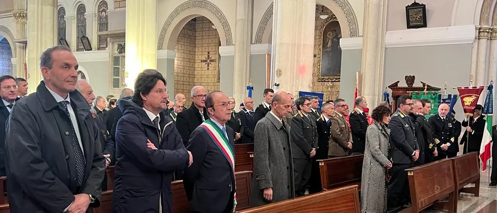 A Reggio precetto natalizio delle forze armate e di polizia, Zimbalatti: «Grazie a chi garantisce sicurezza»