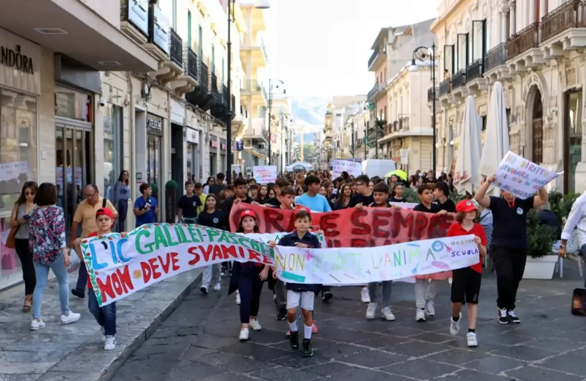 Reggio, Galilei-Pascoli: «Città Metropolitana mantenga l'impegno di preservare l'autonomia dell'ic Galilei Pascoli»