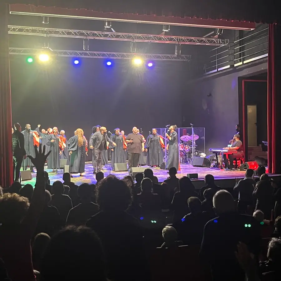 Palmi, il Virginia State Gospel Choir accende il pubblico del teatro Manfroce