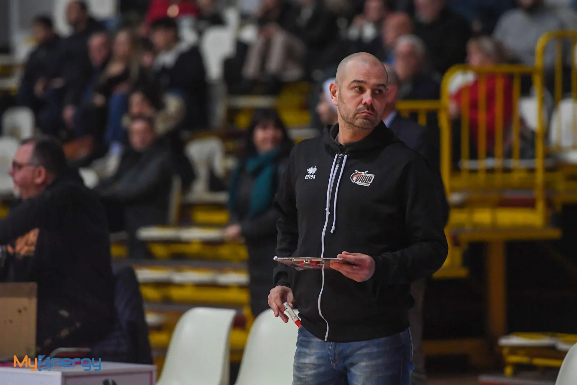 Viola basket, Cigarini: «Continuiamo a correre e segnare, avremo tempo per pensare»