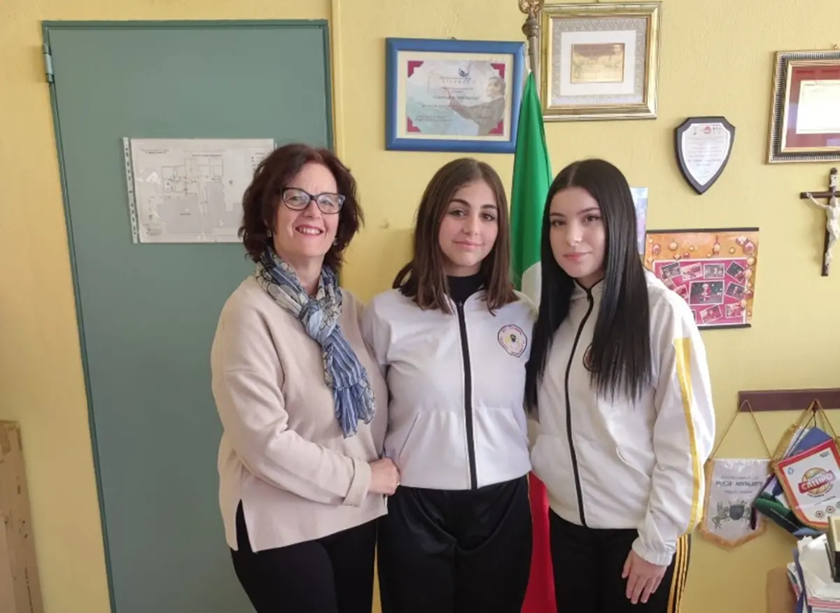 Reggio, tre allieve dell'istituto Telesio alle fasi interregionali dei campionati nazionali di Astronomia