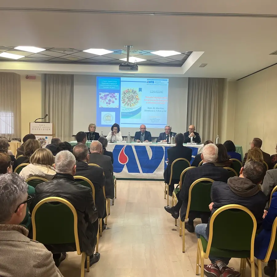 Reggio, assemblea Avis comunale OdV, Calipari: «Il nostro impegno nella raccolta si rafforza: non solo sangue ma anche plasma»