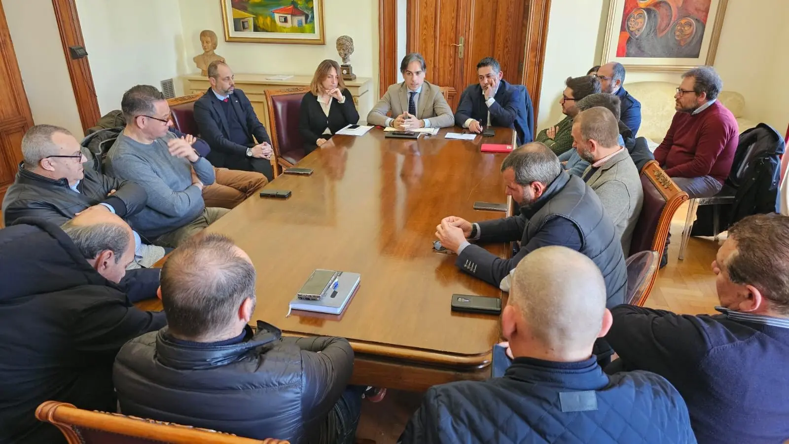 A Palazzo San Giorgio incontro con le rappresentanze sindacali dei lavoratori del servizio di igiene urbana e raccolta rifiuti