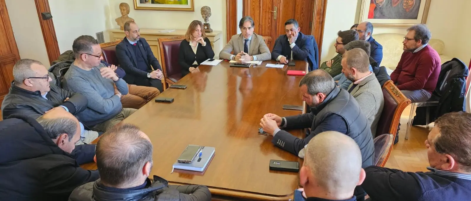A Palazzo San Giorgio incontro con le rappresentanze sindacali dei lavoratori del servizio di igiene urbana e raccolta rifiuti