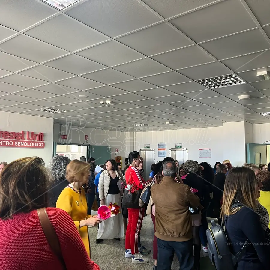Reggio, il Gom pone al centro la cura della donna: con l'open day apre la sede della Breast unit