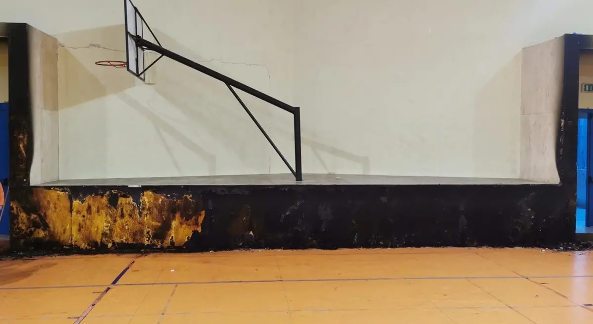 Reggio, danneggiamento palestra dell'Istituto Fermi: Metrocity al lavoro per ripristinare l'impianto