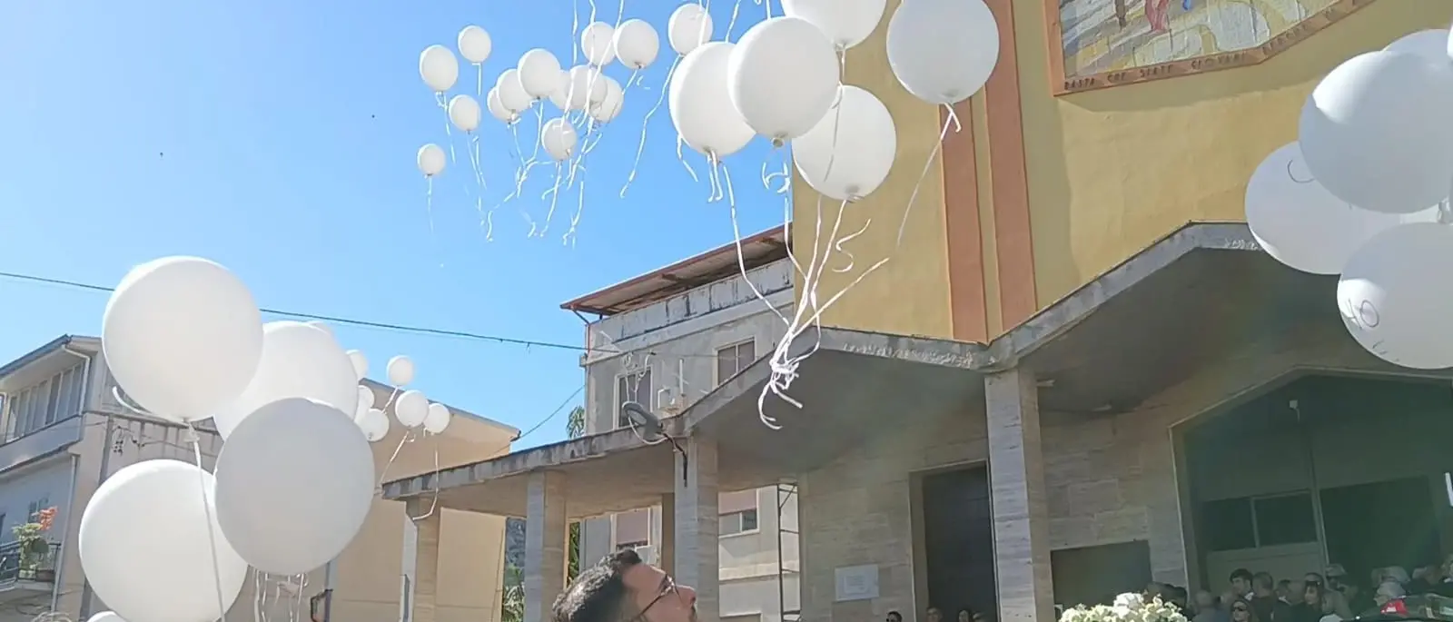 Ieri l'ultimo saluto al giovane Alessio Legato