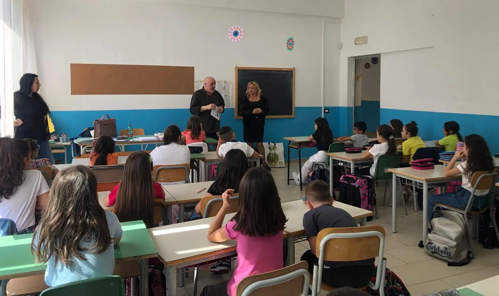 Le bellezze di Rosarno in un libro ideato dai più piccoli grazie al progetto \"Sorrisi al vento\"