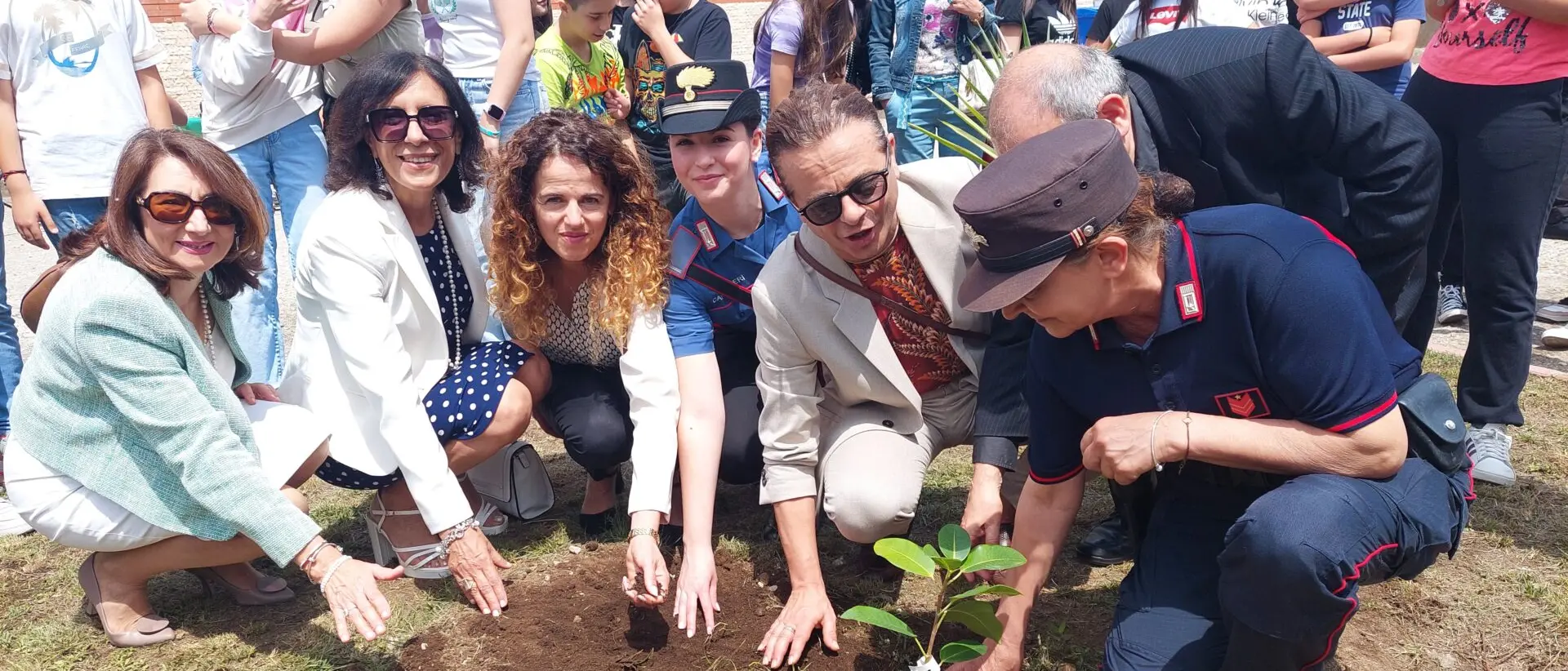 Arriva a Taurianova l’Albero di Falcone: il Comune di nuovo al fianco di Carabinieri, scuole e l’associazionismo