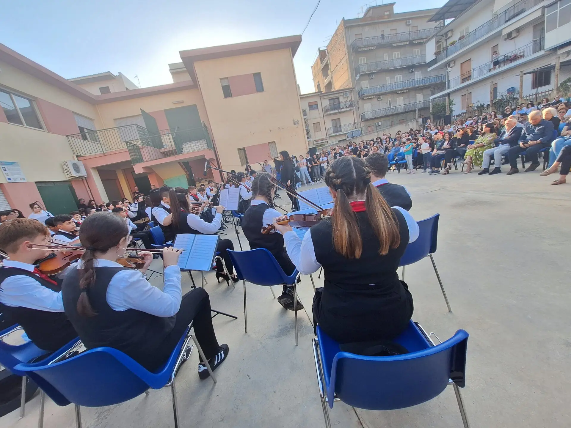 L'orchestra \"Sinodìa\" brilla nel panorama scolastico grecanico