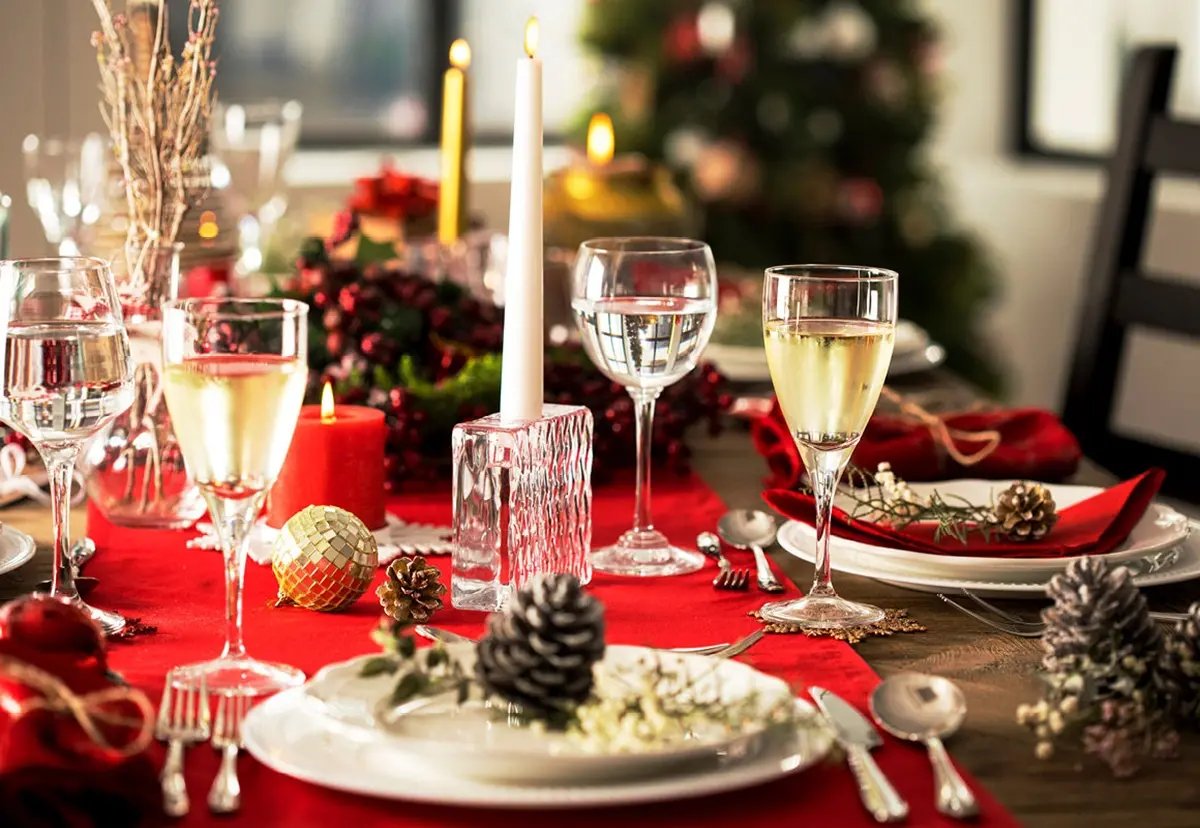 Feste di Natale, parola alla nutrizionista: ecco le regole per non ingrassare - VIDEO