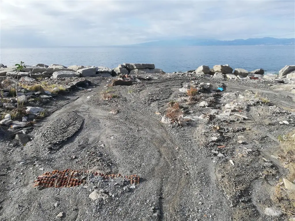Motta, l’Ancadic e il Comitato Torrente Oliveto chiedono il ripascimento naturale del litorale di Lazzaro