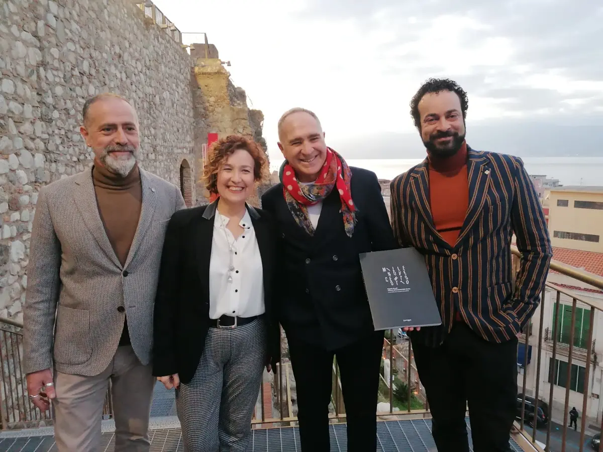 Millenovecentootto al Castello di Reggio, un catalogo per sigillare nel tempo la “mostra-opera” sul terremoto - VIDEO