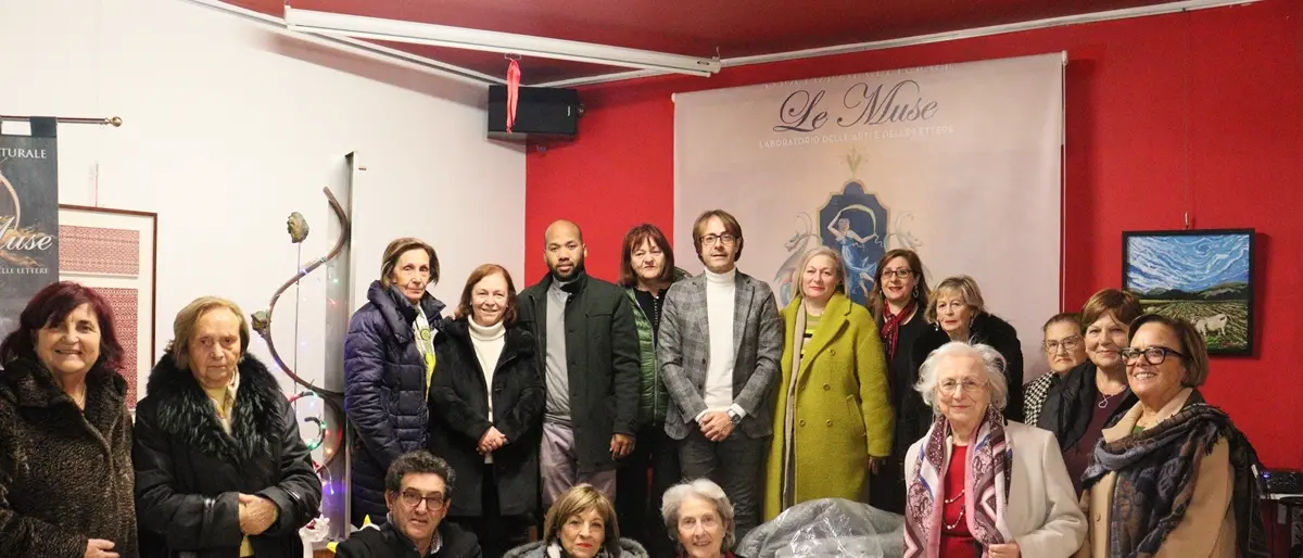 Le Muse a Reggio, consegna del progetto “Una coperta per la solidarietà” alla Comunità la Sorgente di Vinco