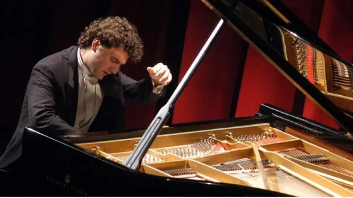 Palmi, il teatro Manfroce si prepara ad accogliere Giuseppe Albanese con l'Orchestra Sinfonica di Odessa