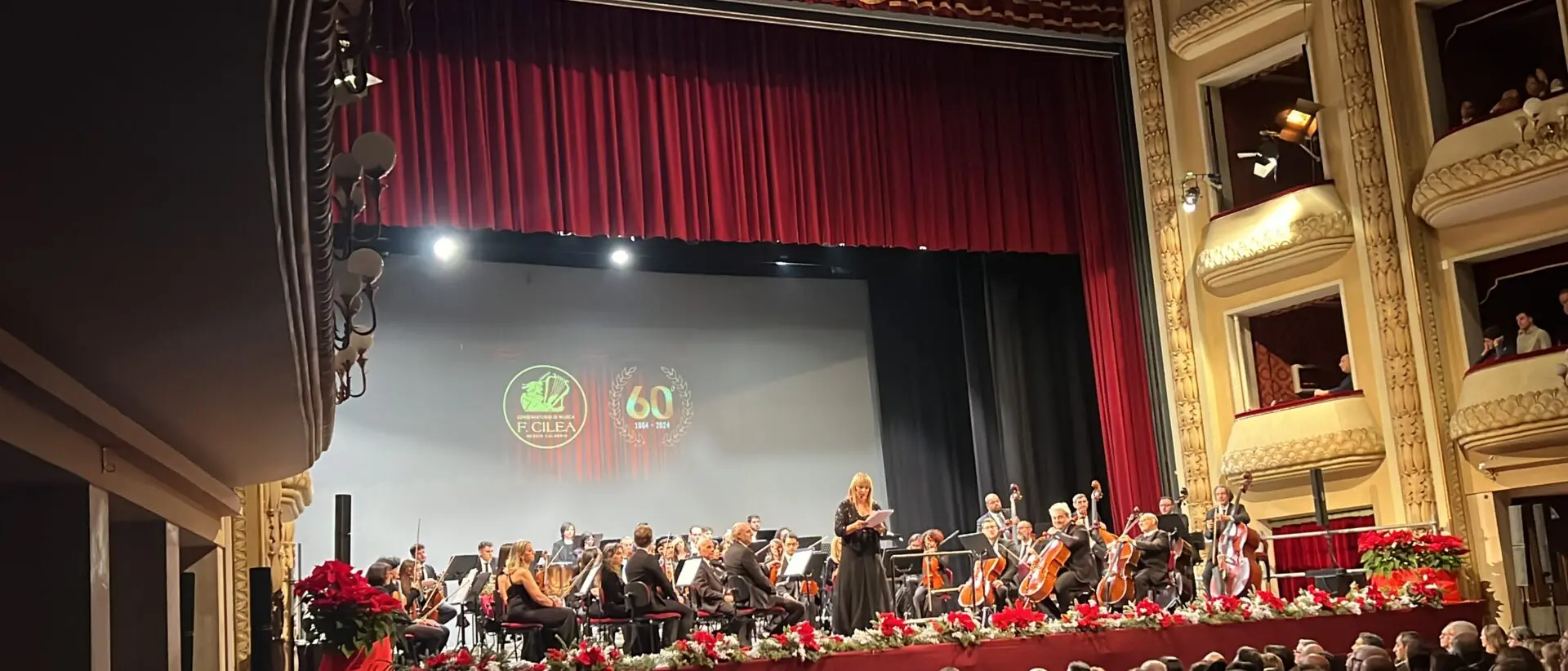 Reggio chiude l'anno con il concerto del Gom al teatro Cilea: «L'ospedale è un patrimonio della città da tutelare»