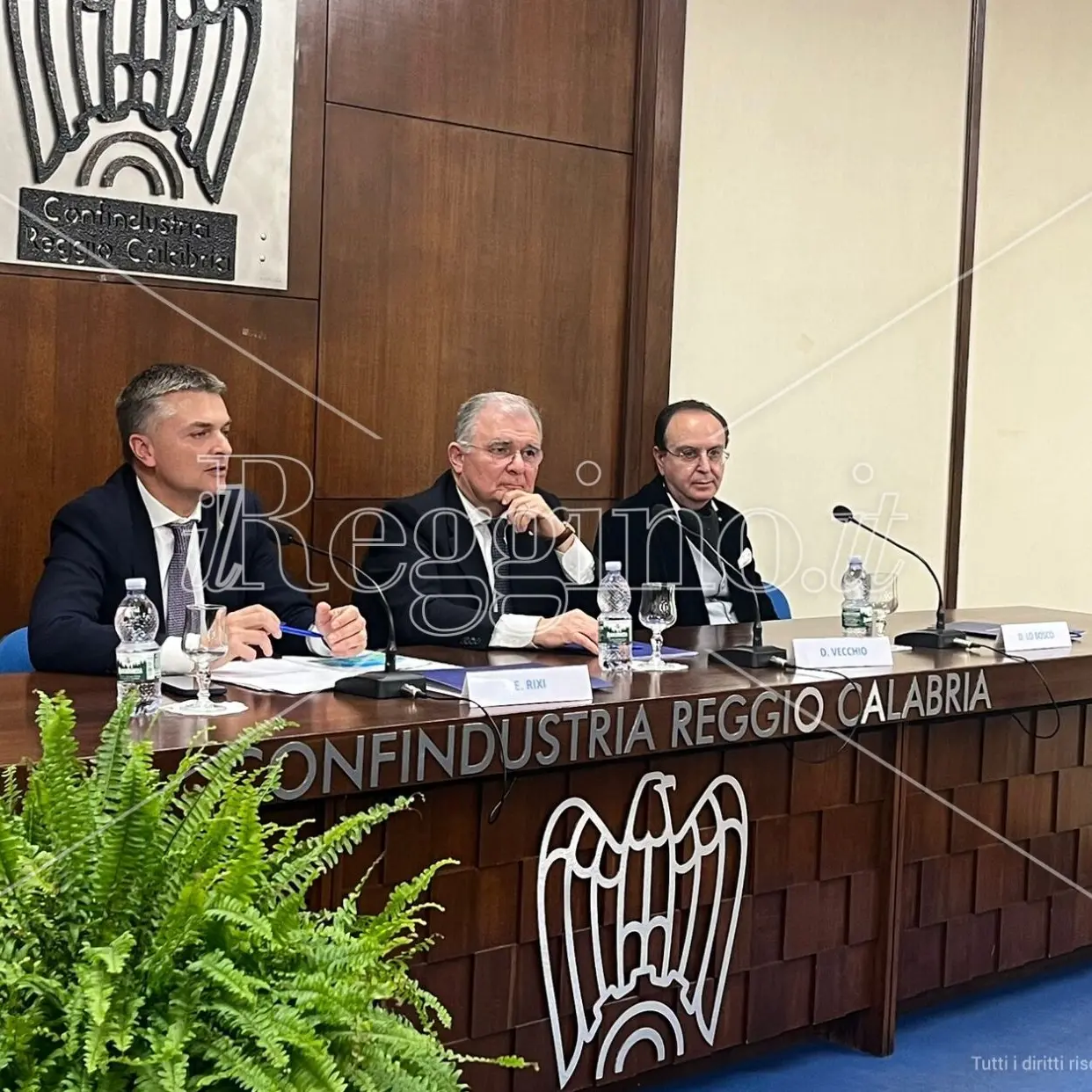 Reggio, Rixi: «Il Ponte non sacrificherà alcuna altra infrastruttura. Essenziale una visione integrata della mobilità» - VIDEO