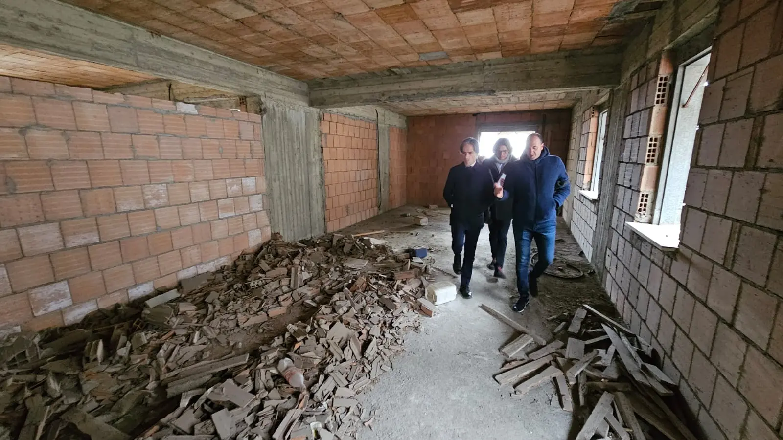 Reggio Calabria, 20 alloggi popolari in un bene confiscato: avviati i lavori