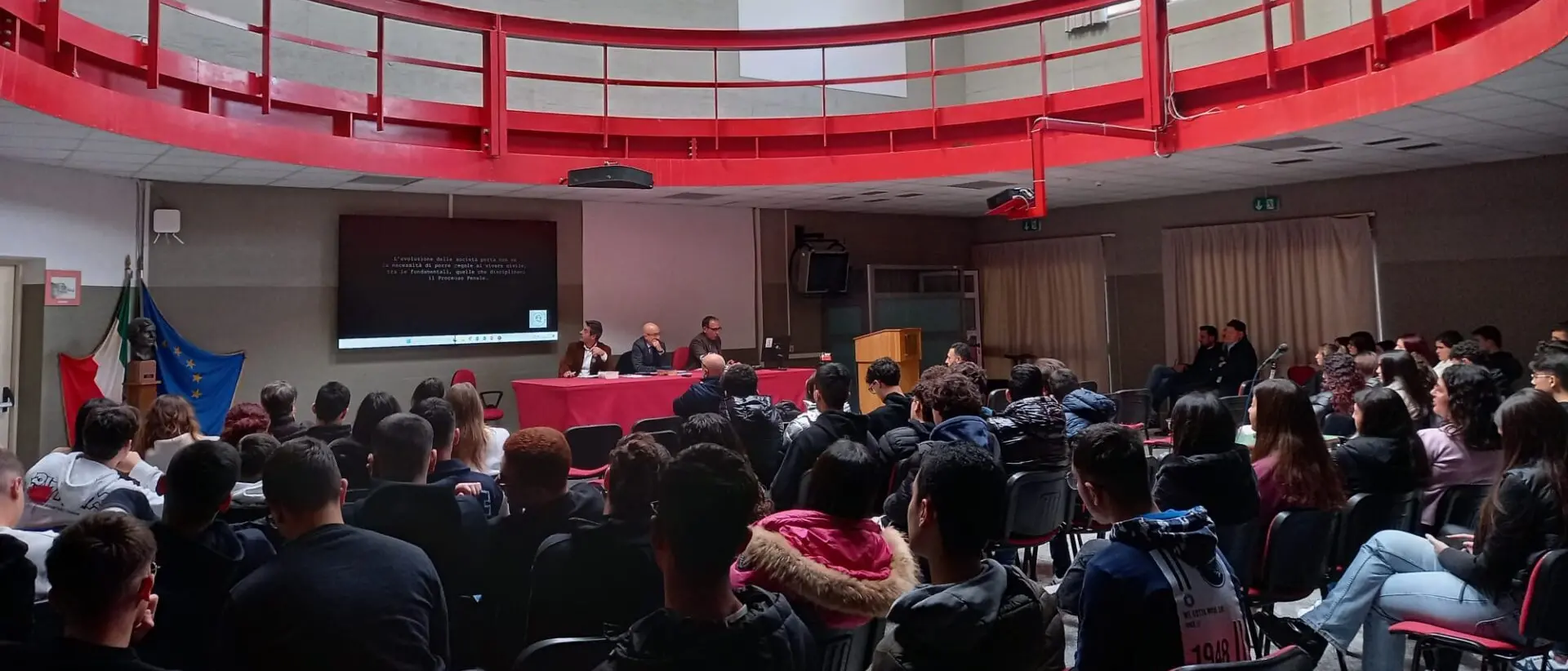 Locri, la Camera penale incontra i ragazzi del Liceo scientifico \"Zaleuco\"