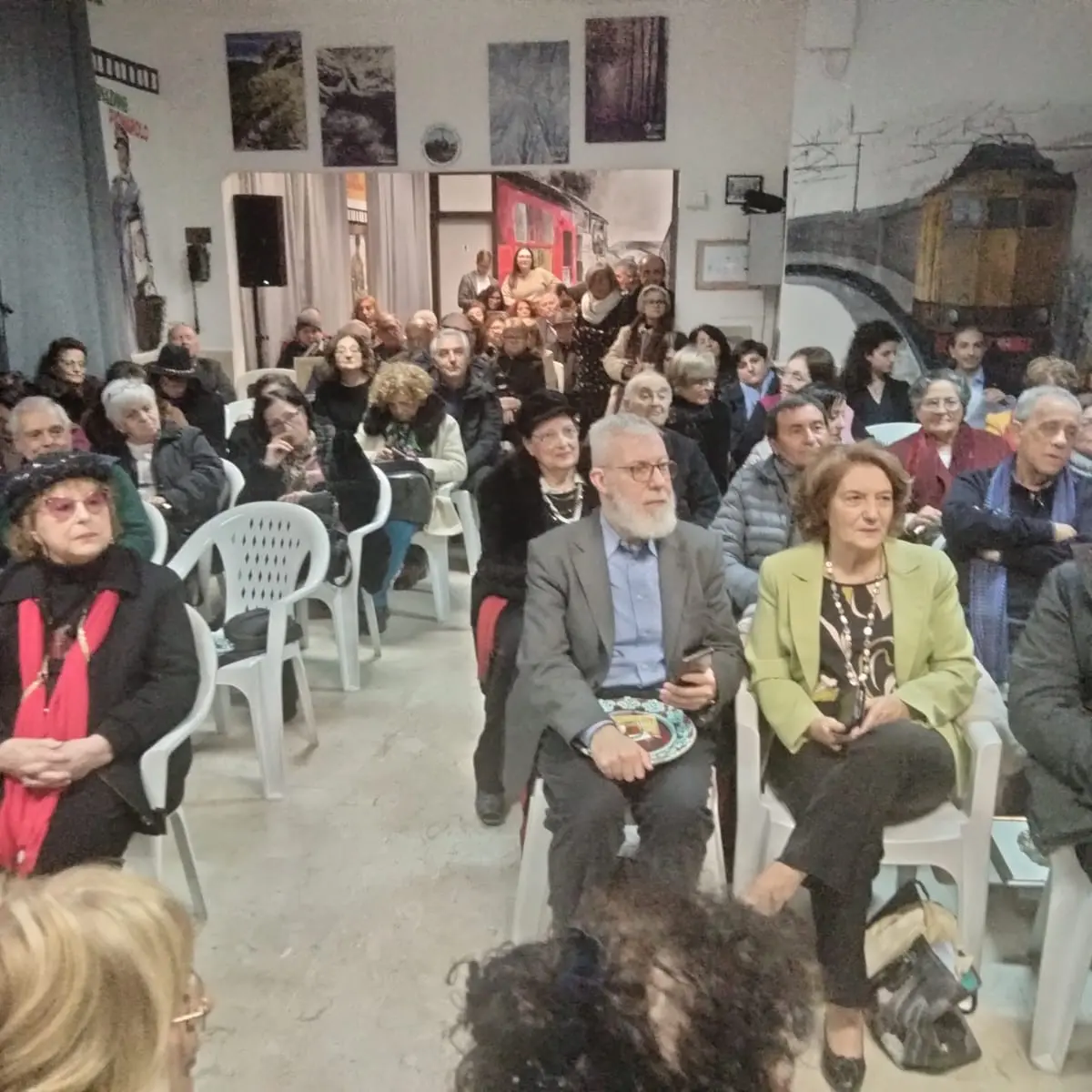 Reggio, in scena il premio internazionale di poesia \"Incontriamoci Sempre\"