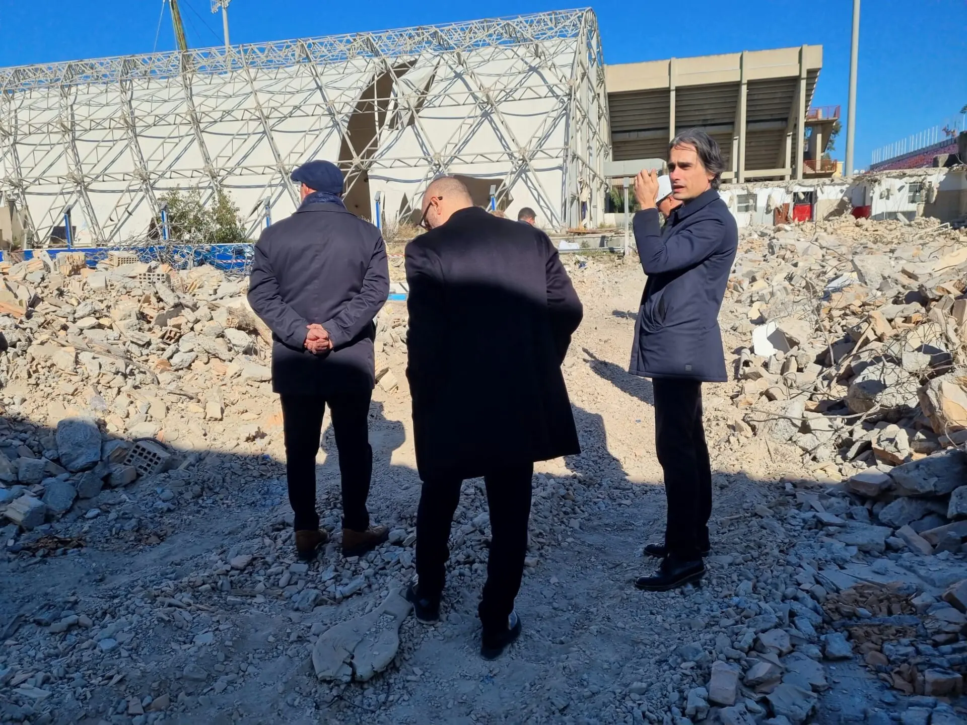 Reggio, avviati i lavori per la piscina comunale