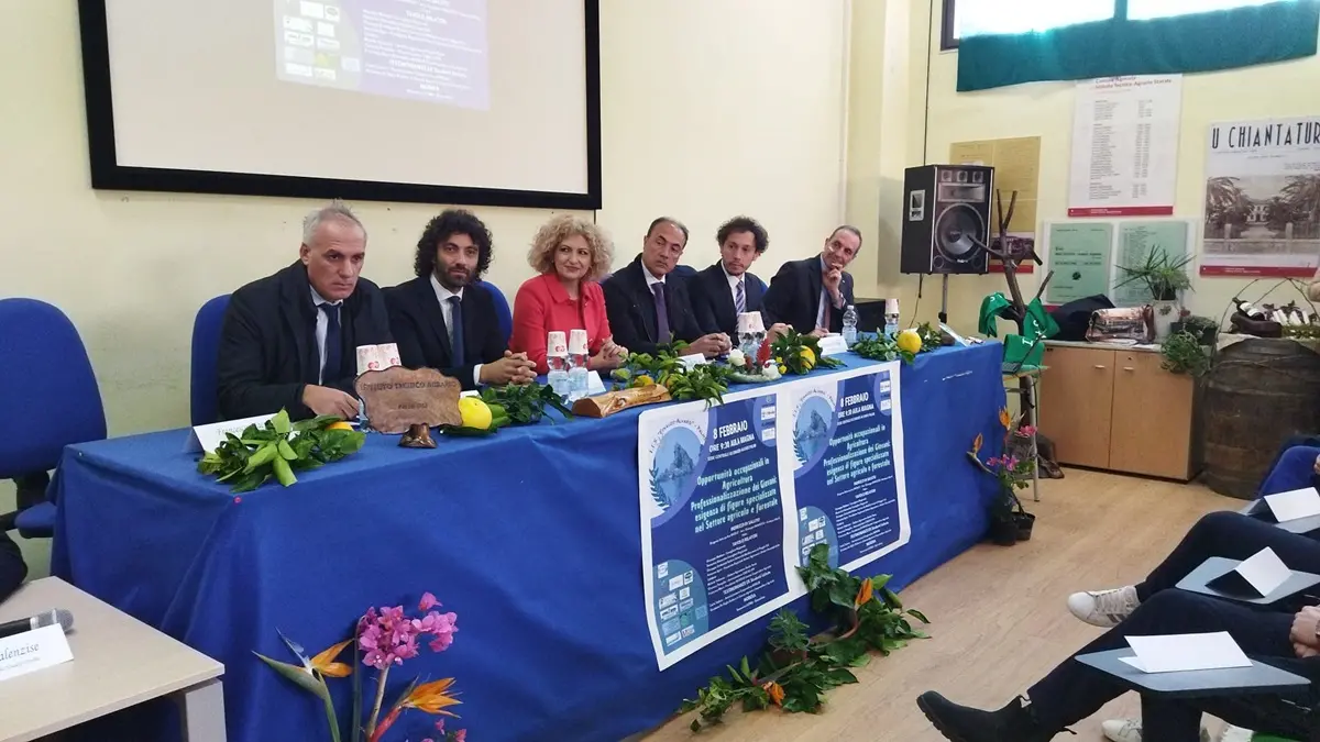 Palmi, all'istituto Einaudi-Alvaro un convegno sulle opportunità occupazionali in agricoltura