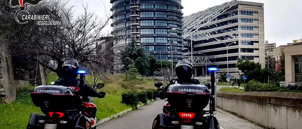 Reggio, gestione illecita alloggi popolari: eseguiti 9 arresti e sequestrati 11 appartamenti - VIDEO