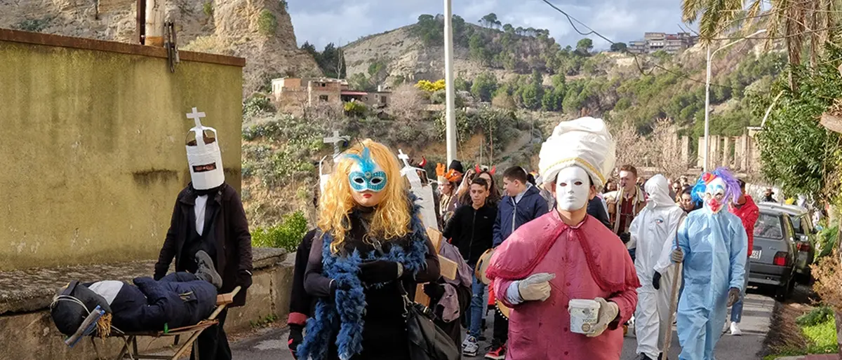 Reggio, il Carnevale Agropastorale di San Salvatore: tradizione, partecipazione e divertimento