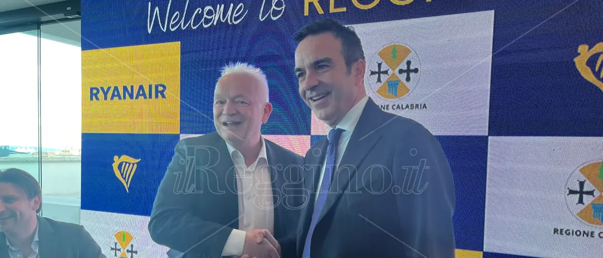 Dall'1 agosto niente più addizionale municipale sui voli in Calabria. Ryanair esulta