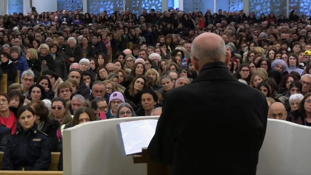 Al santuario della Madonna dello Scoglio migliaia di pellegrini per la “XXXII Giornata mondiale del malato”