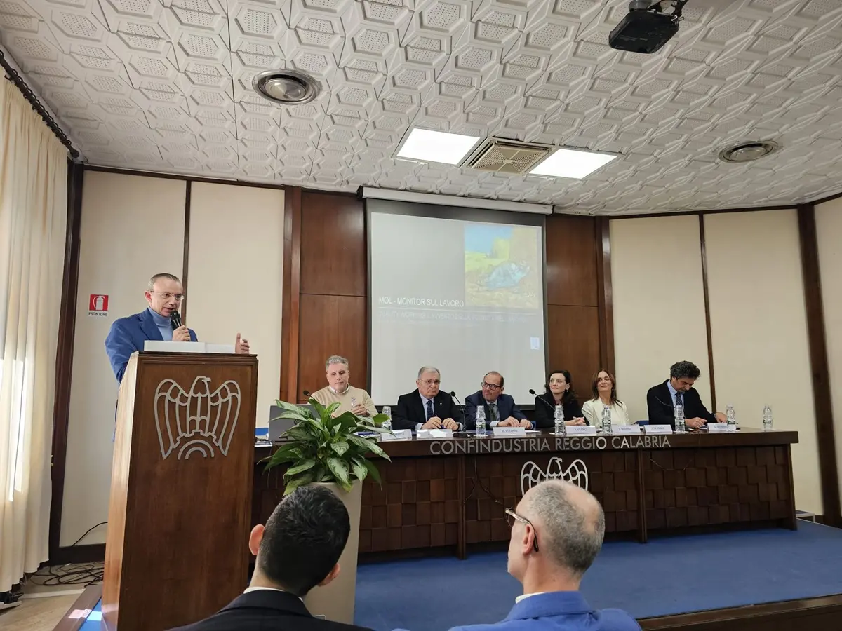 Reggio, in Confindustria il convegno su Innovazione e opportunità per i giovani