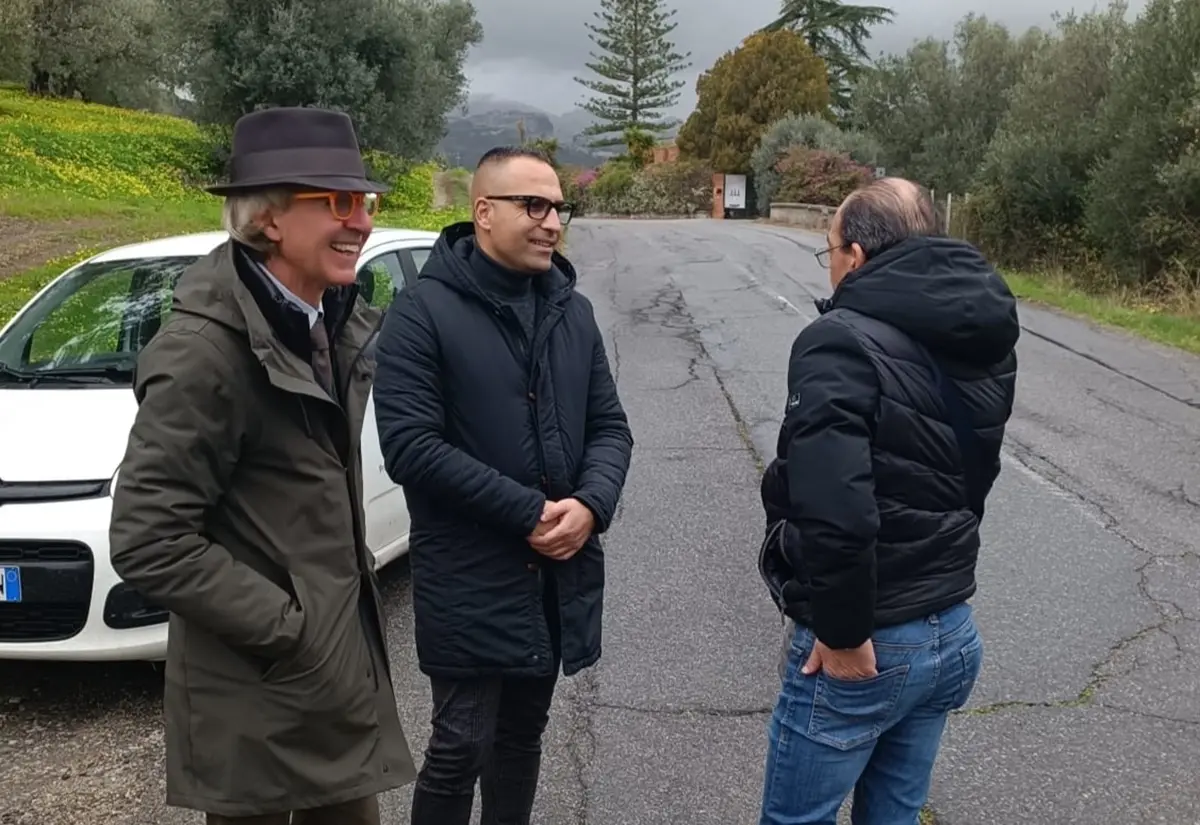 Lavori in corso sulla Sp88 a Caulonia, Lizzi: «Impegno costante della Metrocity per migliorare viabilità del comprensorio»