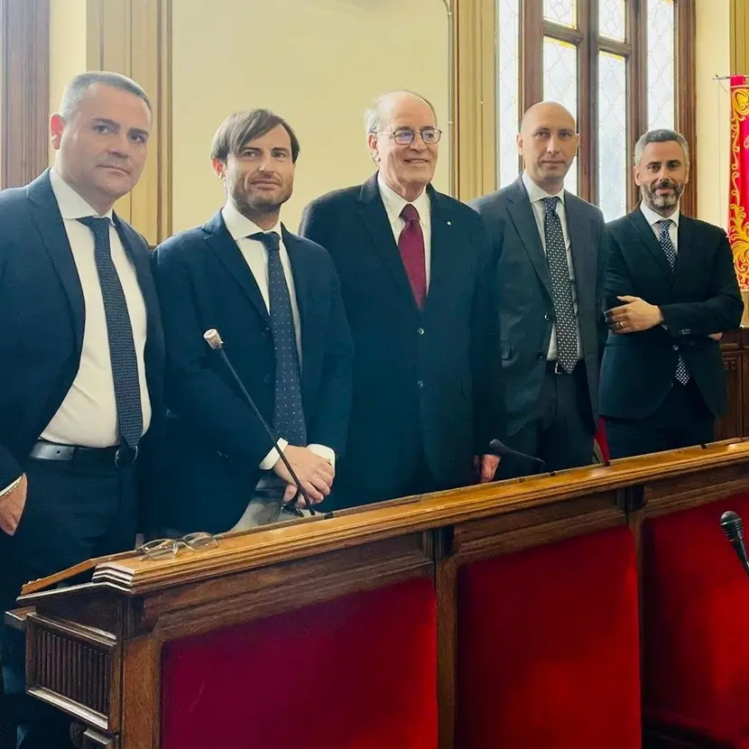 Comune Reggio, gruppo consiliare Lega: «Non si può fare finta di nulla, Falcomatà si dimetta»