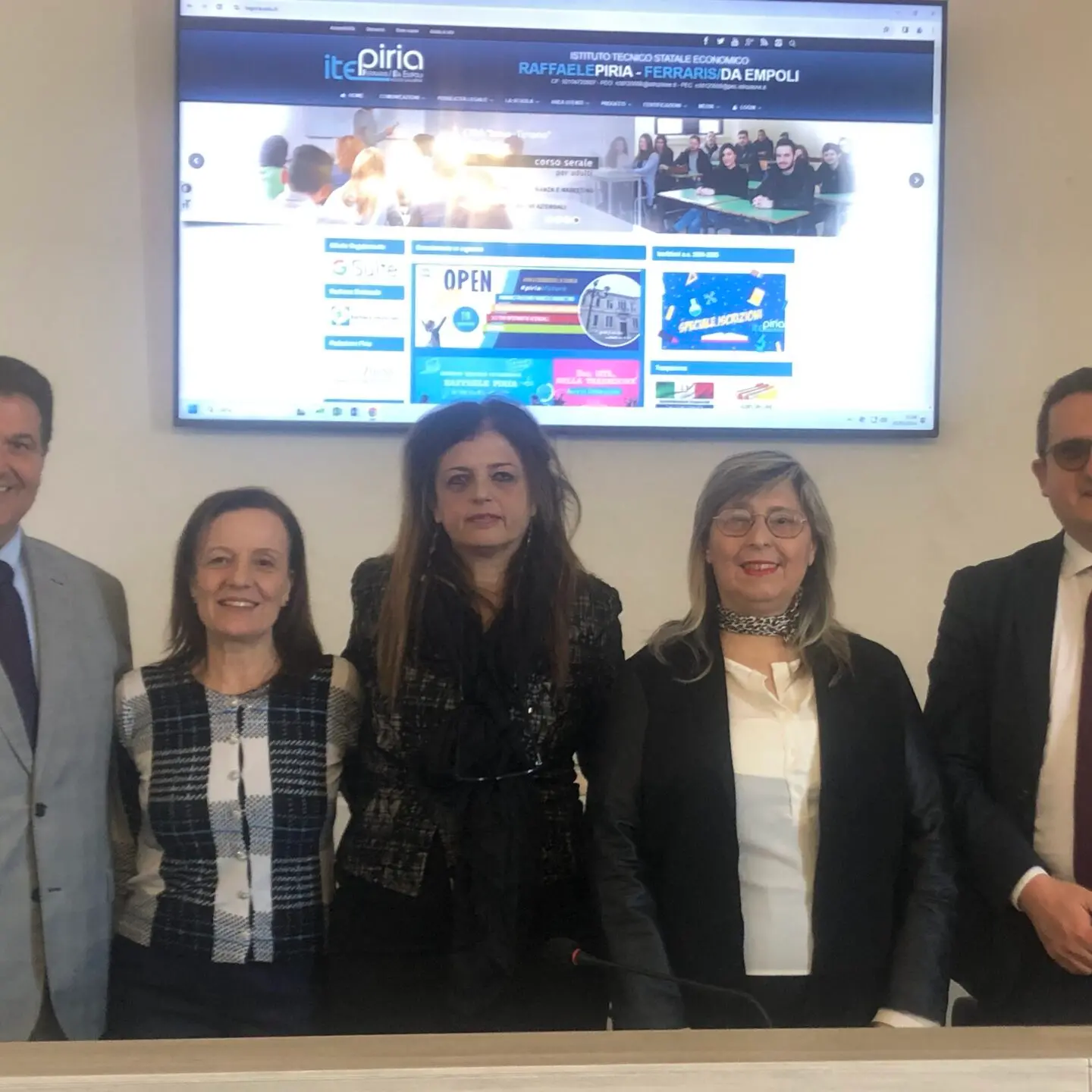 Convegno sull'Intelligenza Artificiale al Piria- Ferraris/Da Empoli di Reggio Calabria