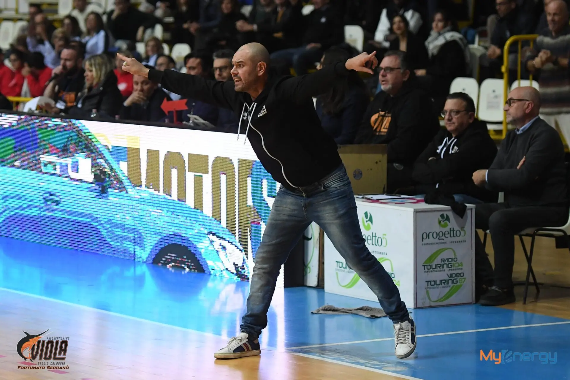 Viola, coach Cigarini: «Mi aspetto un Palacalafiore gremito»