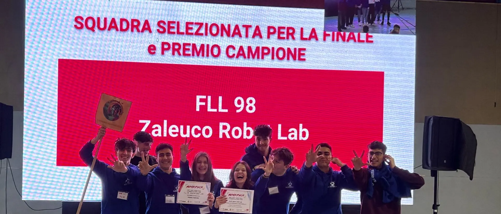 Locri, la squadra “Fll 98 Zaleuco Robot Lab” vola alla finale nazionale della “First Lego League Italia”