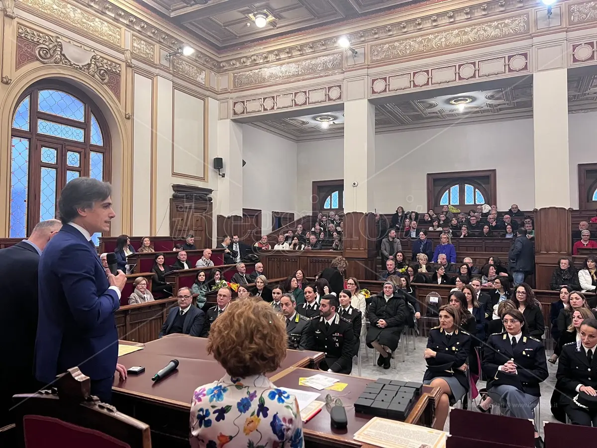 «La Calabria è donna», Anassilaos celebra le eccellenze del territorio: premiata Angelica Artemisia Pedatella