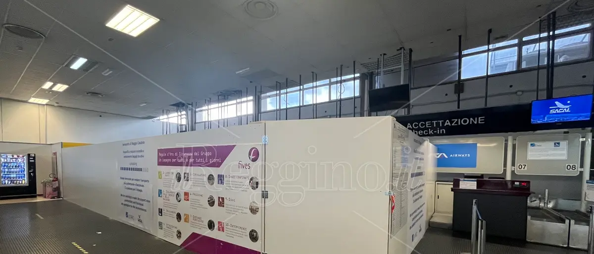 Aeroporto Reggio, al Tito Minniti lavori in corso per il nuovo punto ristoro e per l’impianto smistamento bagagli