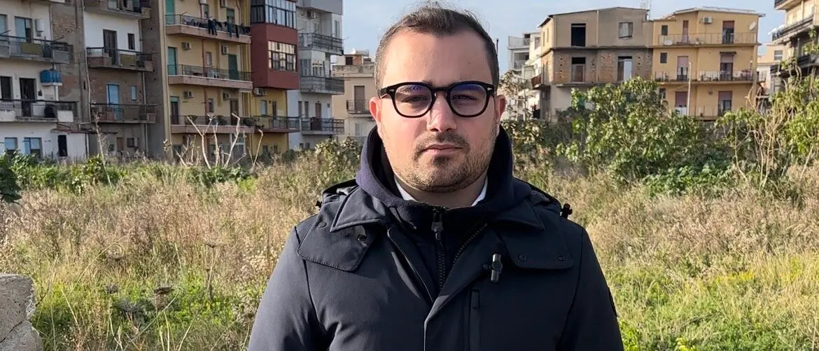 “Focus sulle incompiute”: i giovani di Forza Italia al campo sportivo di Condera