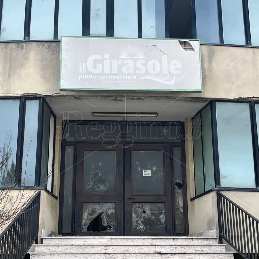 Reggio, il Comune non riesce a vendere l'ex mercato Girasole: ennesima gara andata deserta