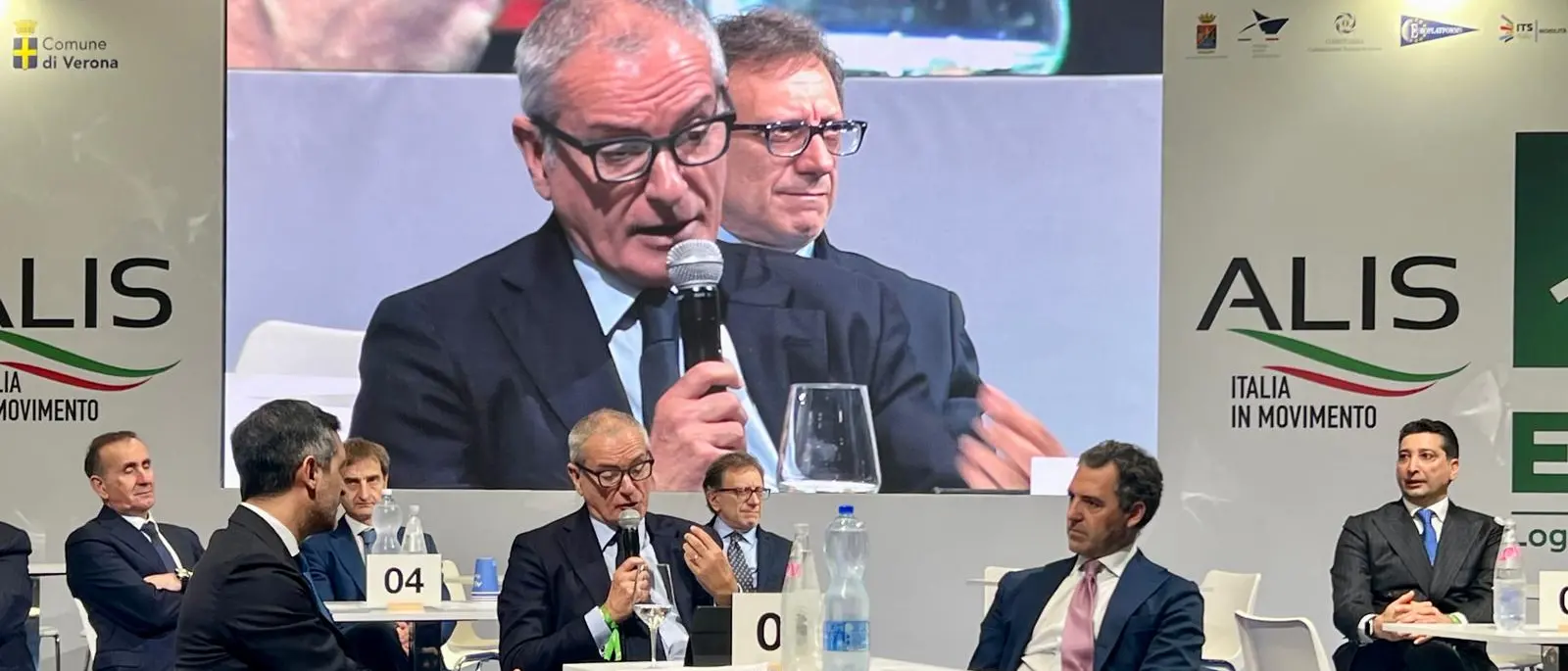 Agostinelli al Let Expo: «Le risposte alle crisi sono gli investimenti che assicurano crescita allo scalo di Gioia Tauro»