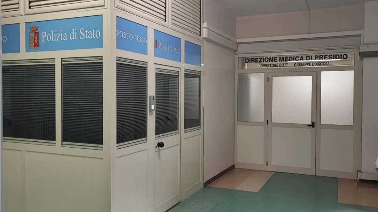 Ospedale di Locri, attivo il posto di Polizia. D’Ascoli: «Un presidio di legalità»