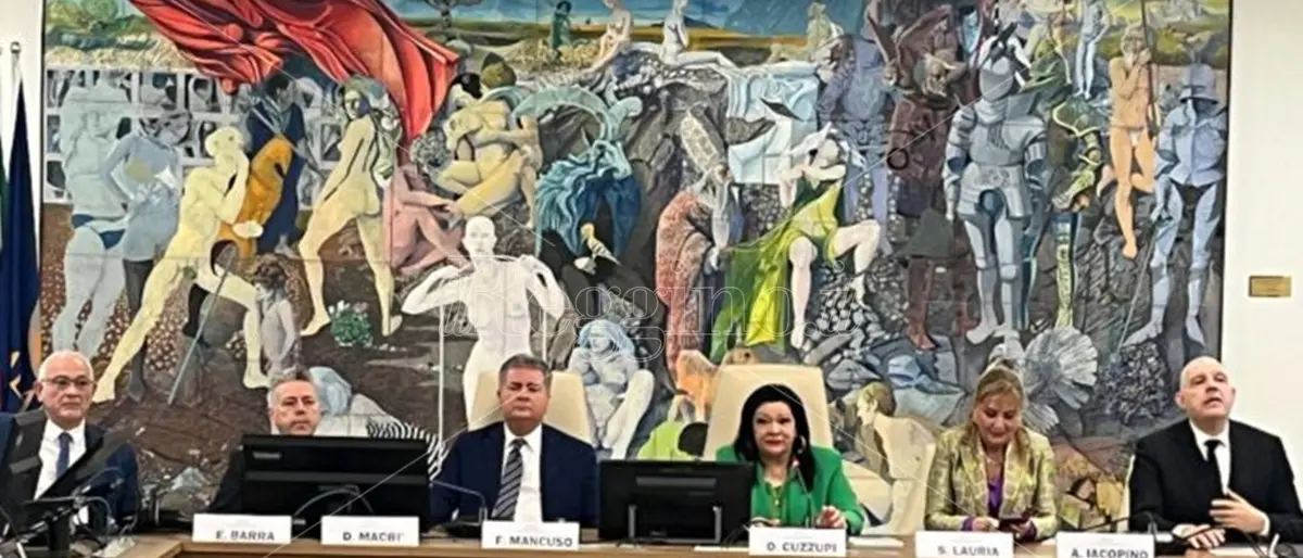 Lavoro, a Reggio nel 2022 solo il 40% di donne occupate nella fascia 35-49 anni. Ed è il dato più alto - VIDEO