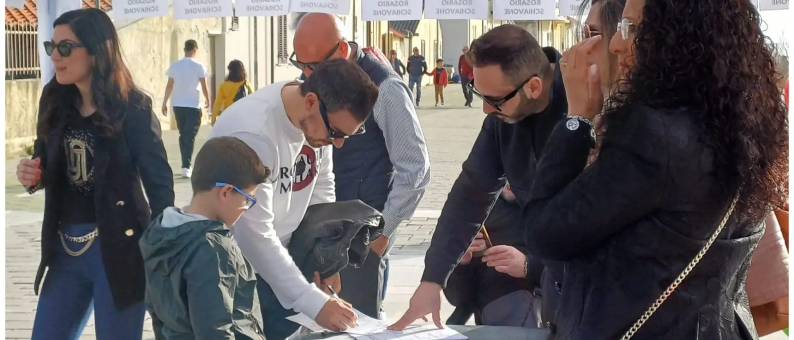 Gioia Tauro, è iniziata la campagna d’ascolto di Alleanza gioiese: oltre un migliaio i partecipanti all’evento