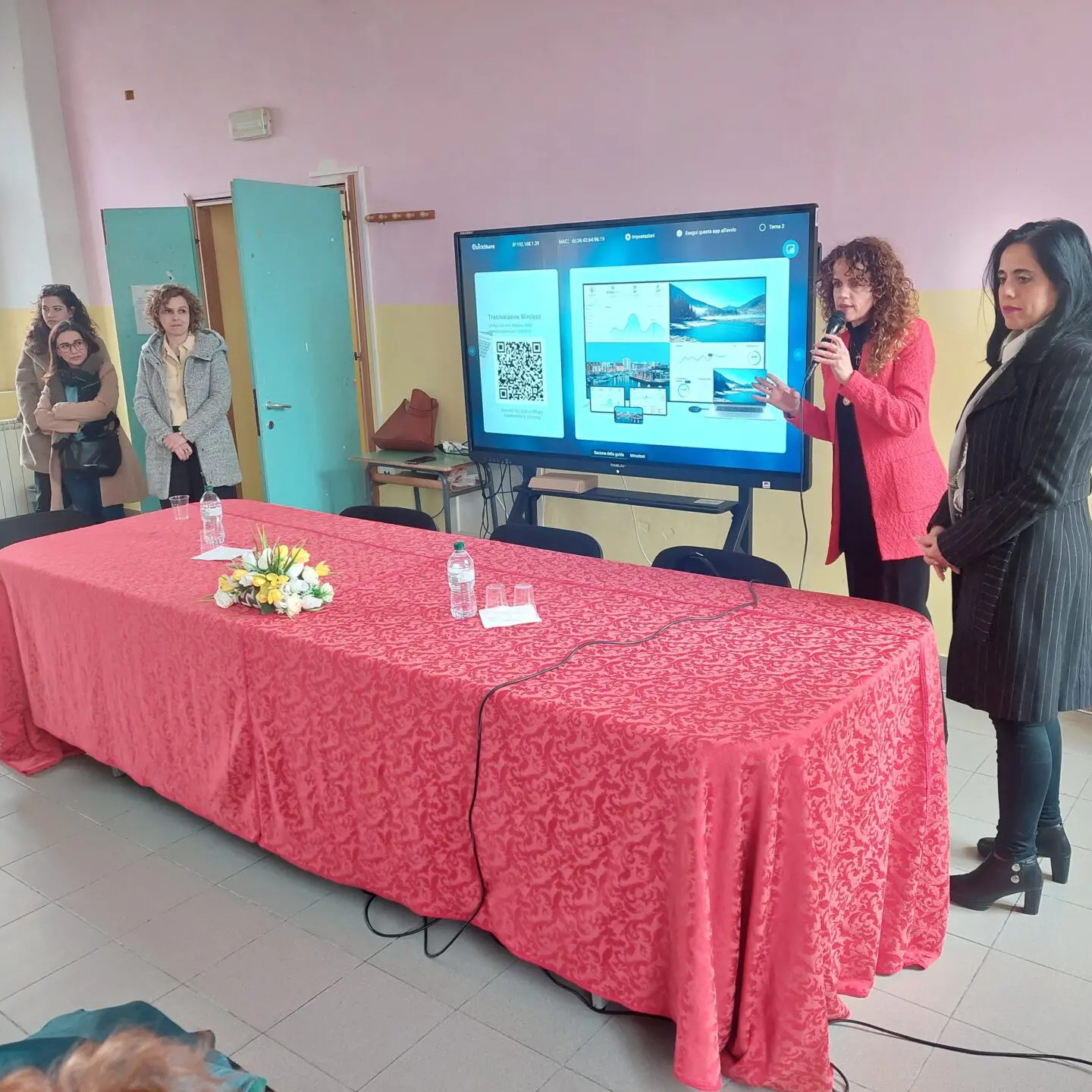 Taurianova, aiuto agli scolari e alle famiglie: l’equipe del polo sociale presenta il “laboratorio delle emozioni”