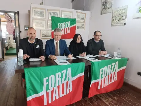 Villa San Giovanni, Forza Italia a muso duro contro l'amministrazione: «Manca agibilità democratica»