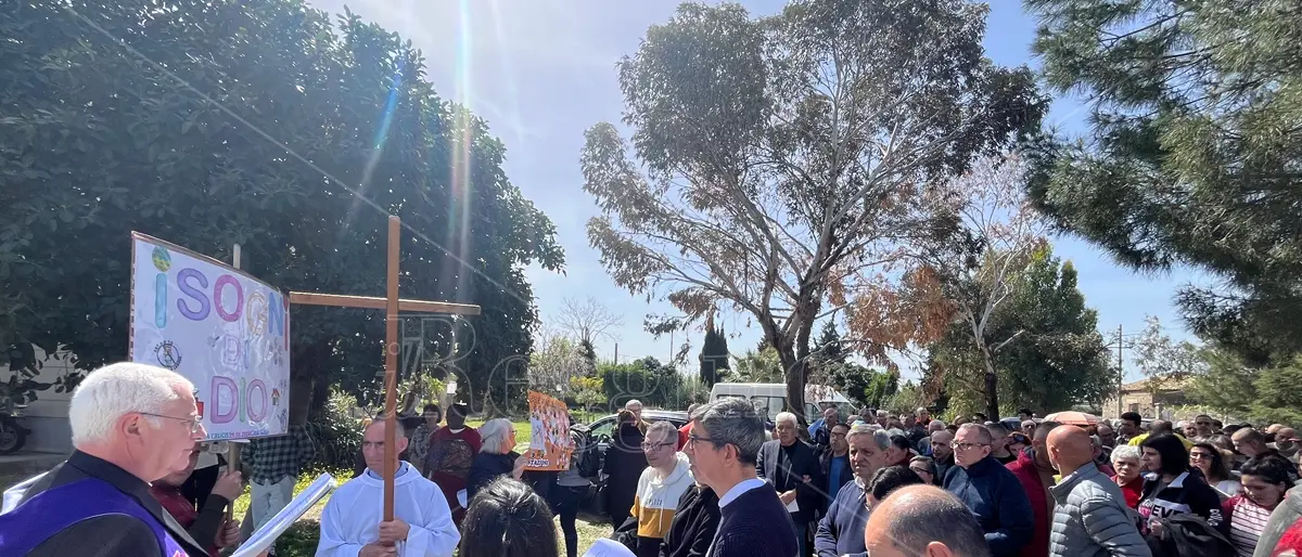 Reggio, a Villa Gullì in preghiera per condividere le fragilità e la speranza della Resurrezione - FOTO e VIDEO