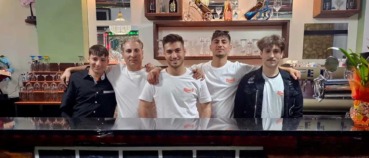 Dalla Siria alla Calabria, la storia della famiglia Alyusiuf e del primo ristorante siriano nella Locride