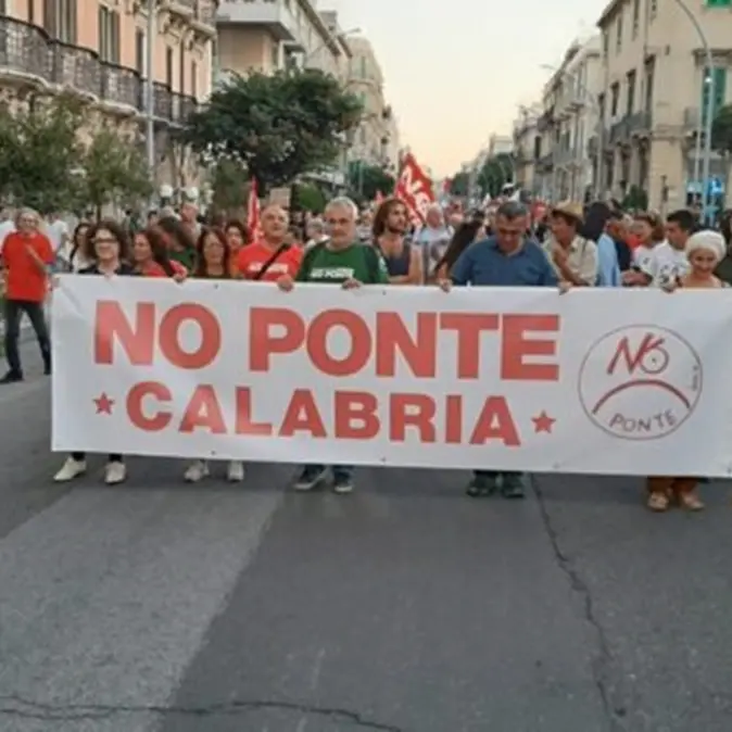 No Ponte, comitato pronto a manifestare a Reggio contro il Dl Sicurezza